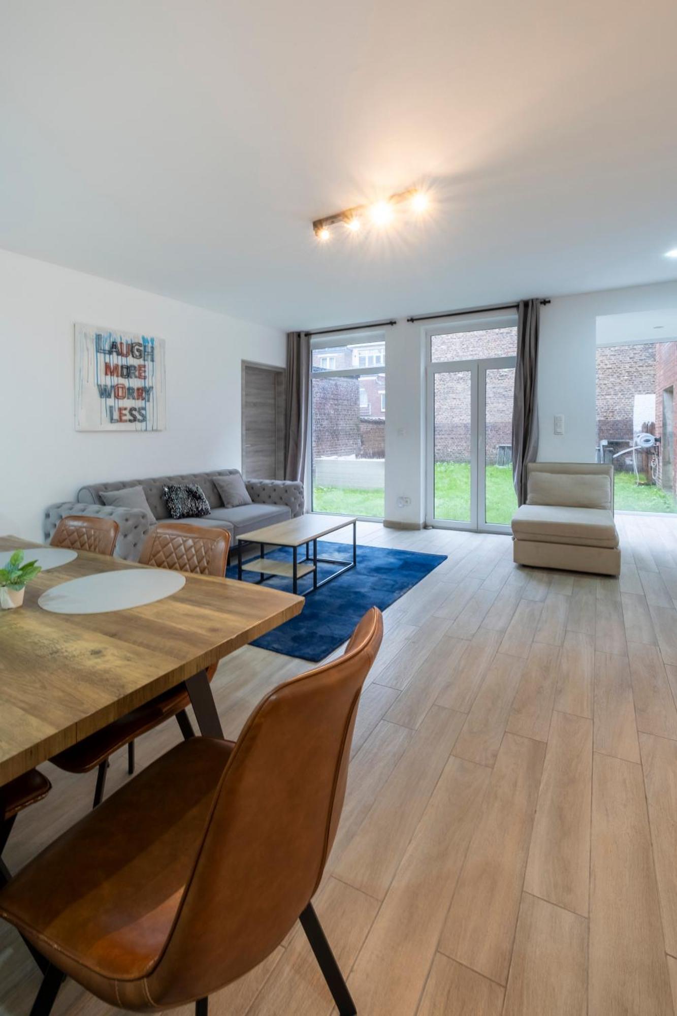 Nomad Apartments - Henin Charleroi Phòng bức ảnh
