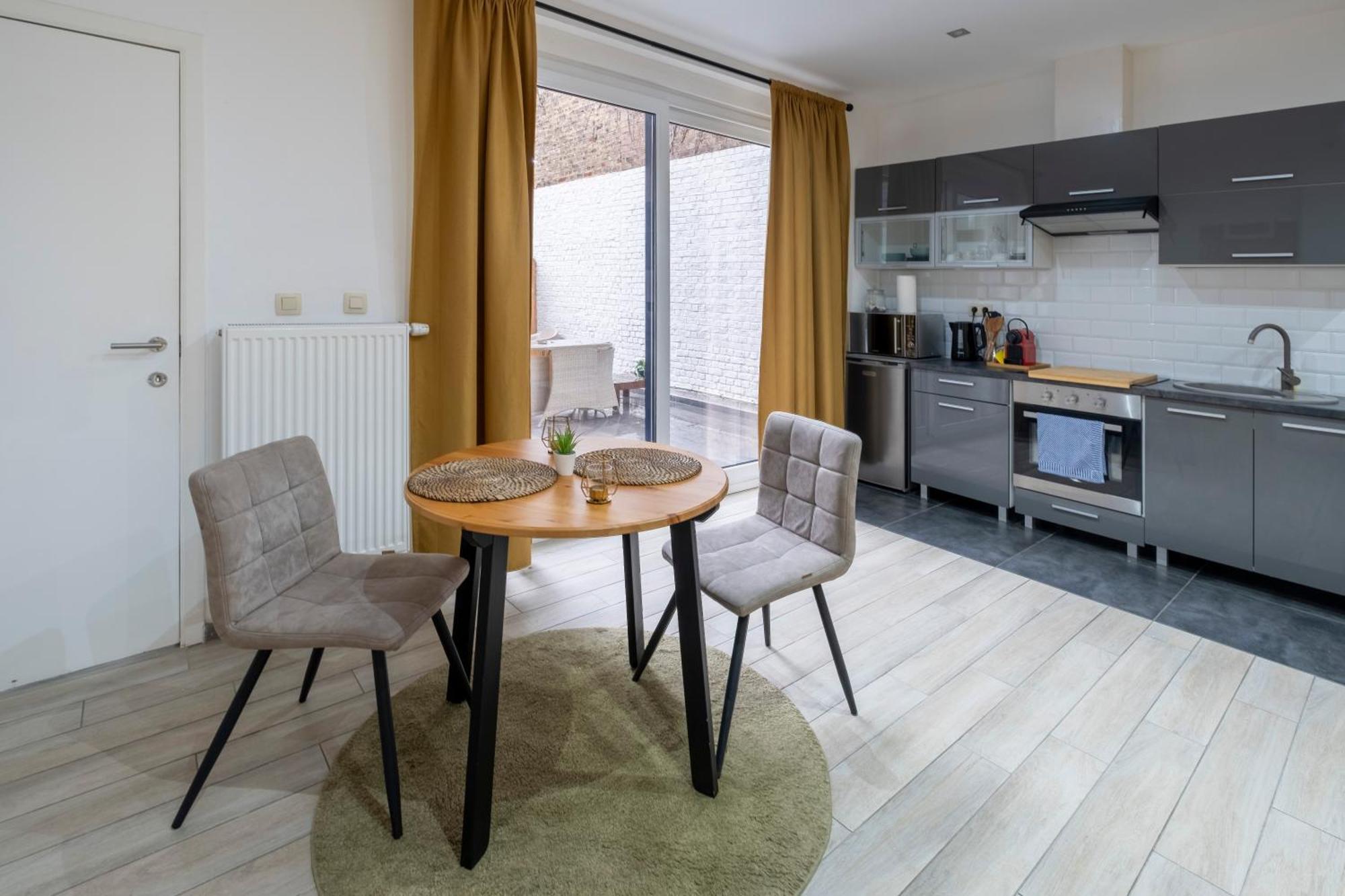 Nomad Apartments - Henin Charleroi Phòng bức ảnh